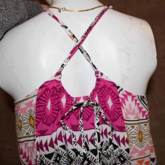 Back Cross Tank - Picture 5 of 5